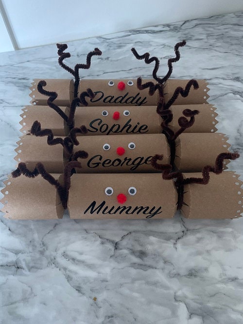Reindeer crackers