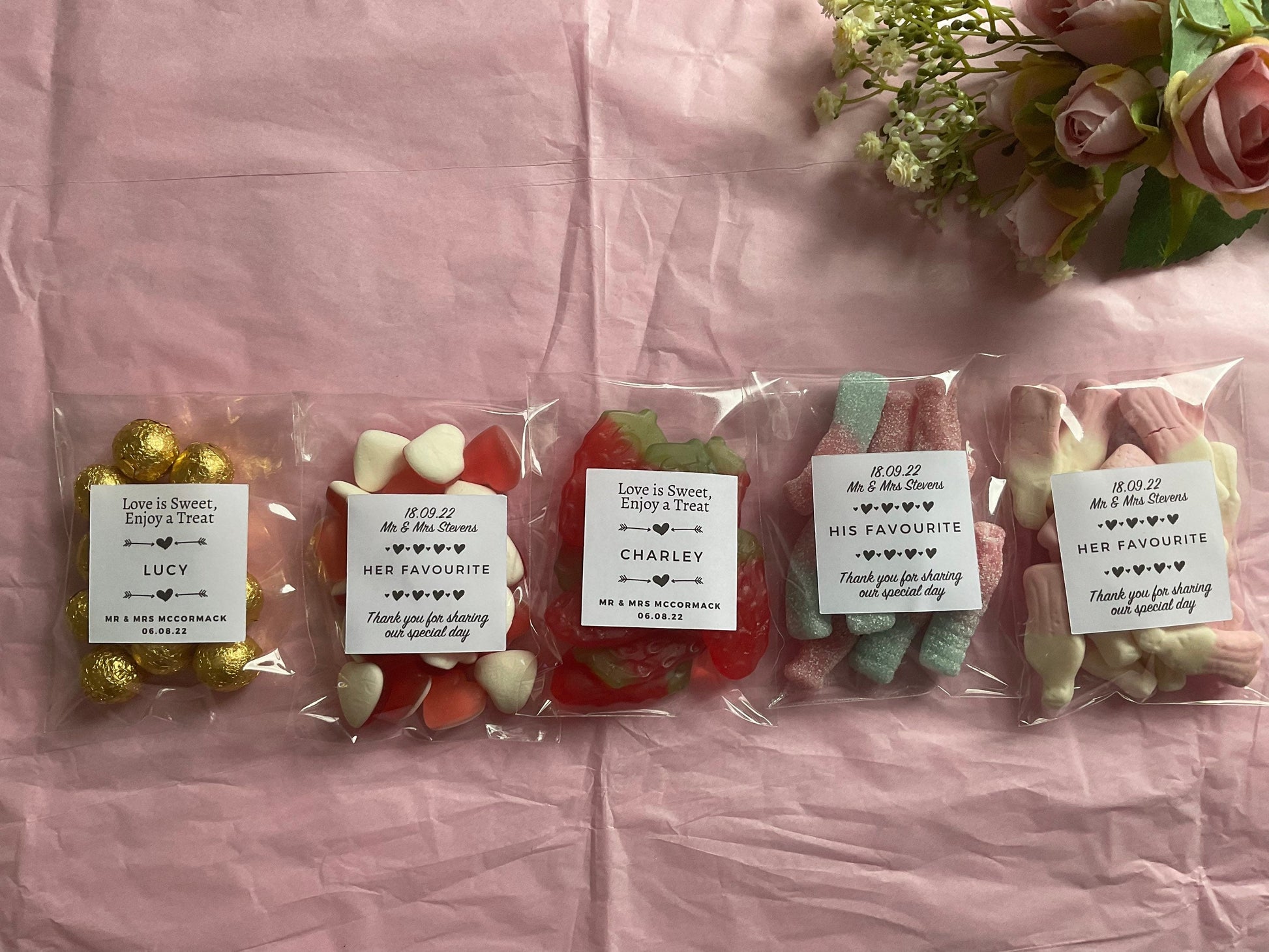 Display of personalised sweets bag